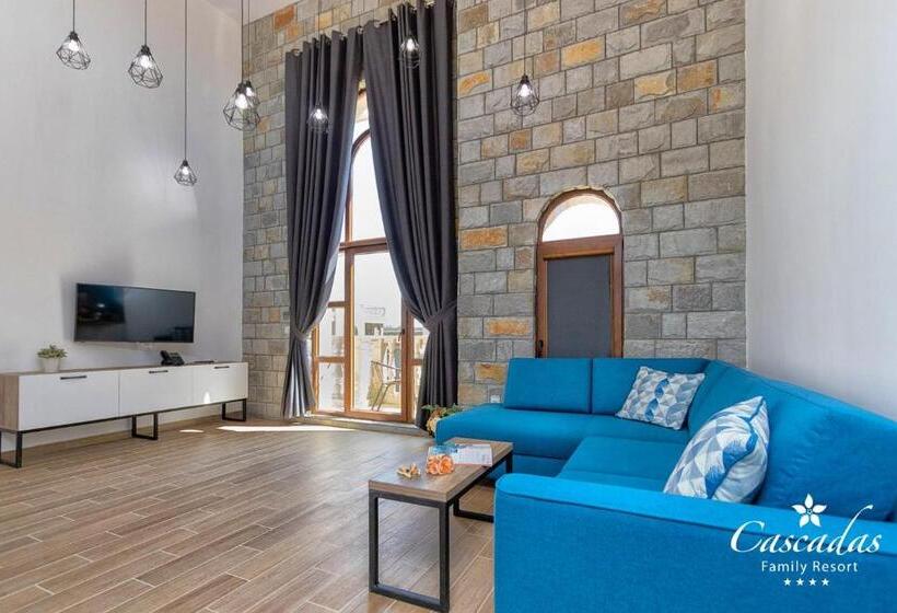 1 Bedroom Penthouse Apartment, Cascadas Family Resort