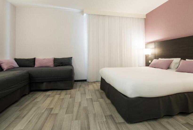 Номер Deluxe, Eurocentre 3 Toulouse Nord