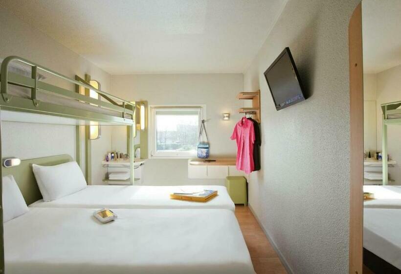 Номер Стандарт Трехместный, Ibis Budget Marne La Vallee Chelles