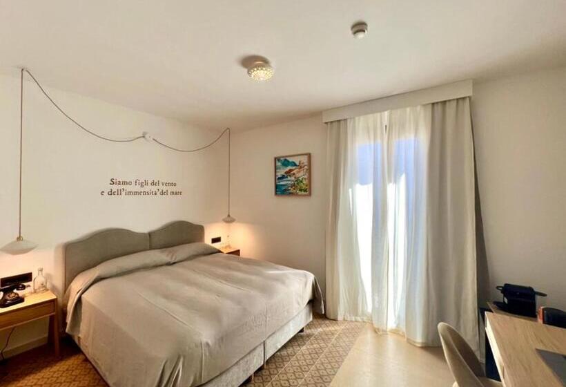 اتاق استاندارد با بالکن, Tramas Hotel & Spa