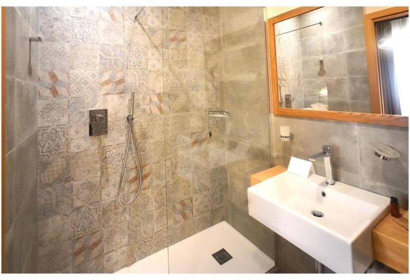 اتاق استاندارد, Tramas Hotel & Spa