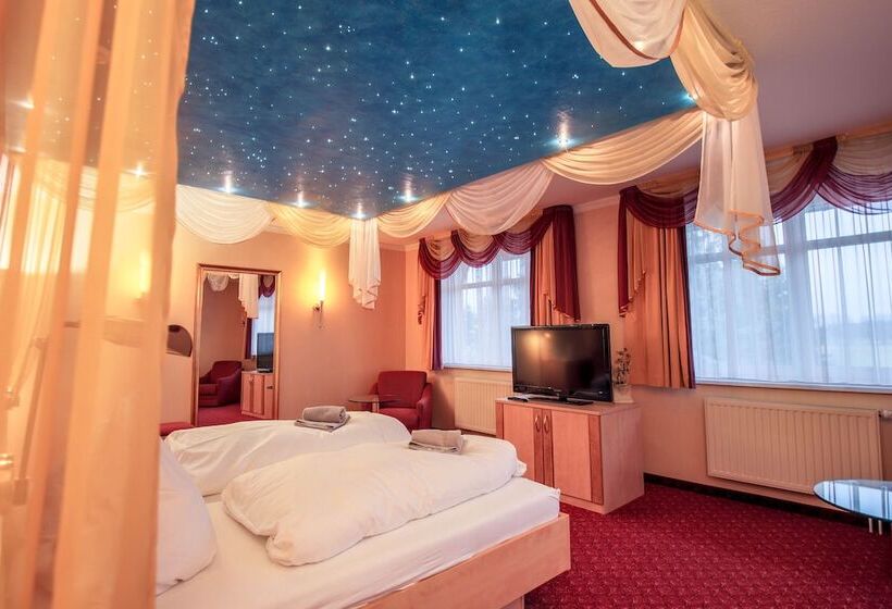 Полулюкс, Ferien Hotel Spree Neisse