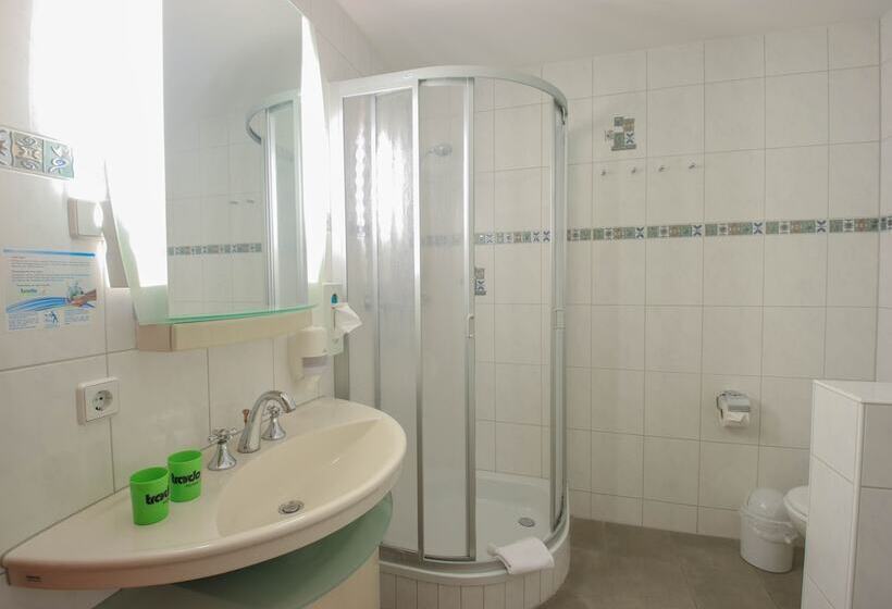 Полулюкс, Ferien Hotel Spree Neisse
