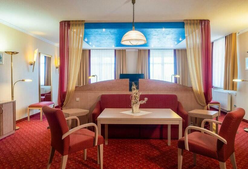 Полулюкс, Ferien Hotel Spree Neisse