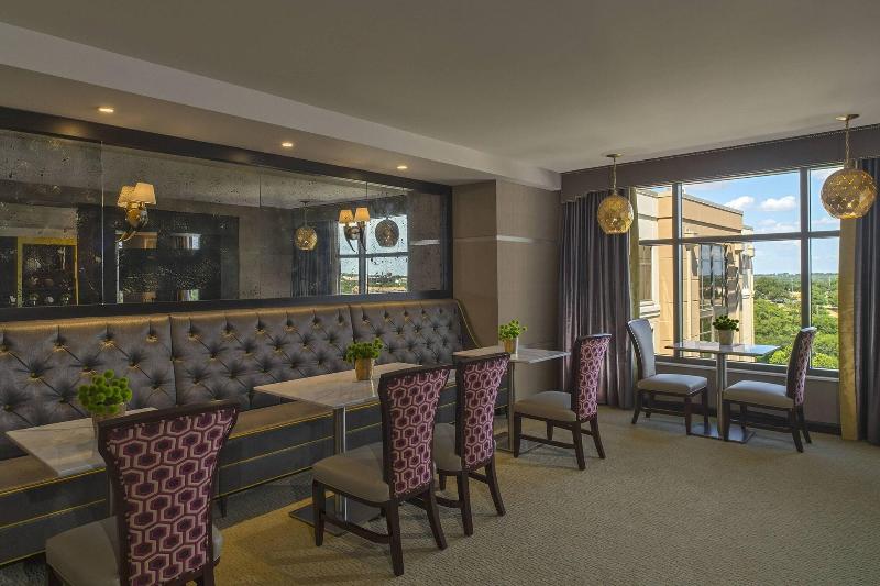 클럽 룸 킹침대, Sheraton Austin Georgetown Hotel & Conference Center