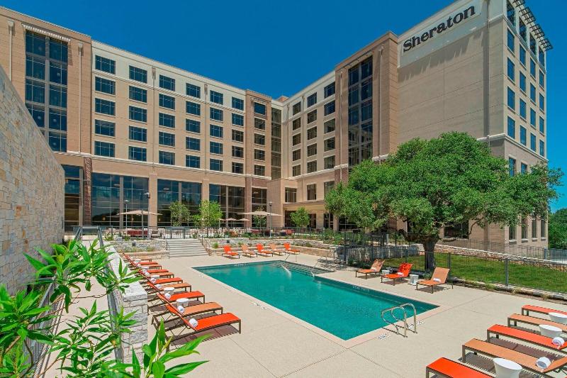 Номер Стандарт Вид на Бассейн, Sheraton Austin Georgetown Hotel & Conference Center