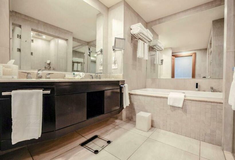 豪华两卧室公寓, Kempinski Al Othman Hotel Al Khobar