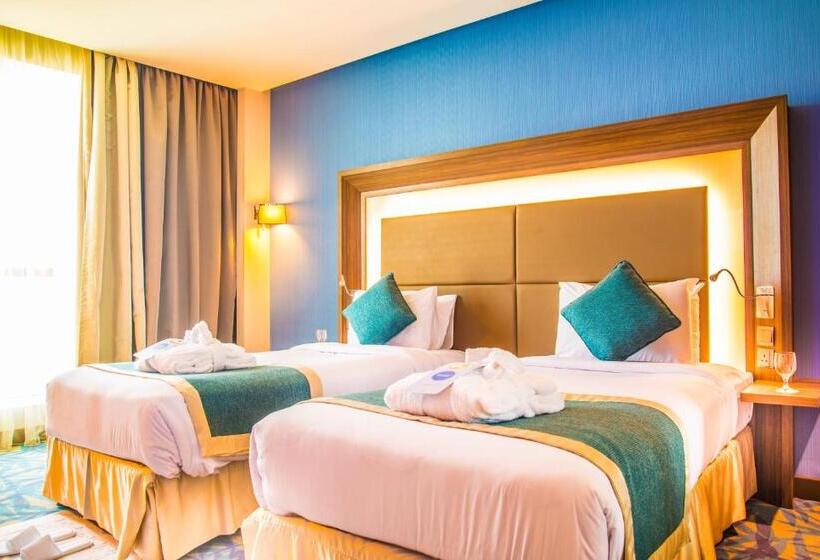 Номер Superior, Novotel Yanbu Albahr