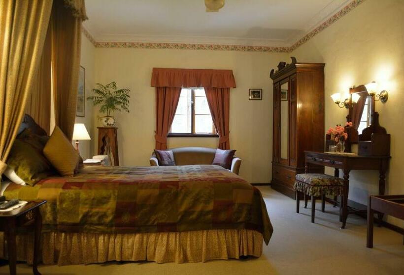 Номер Стандарт с Гидромассажем, Holberry House