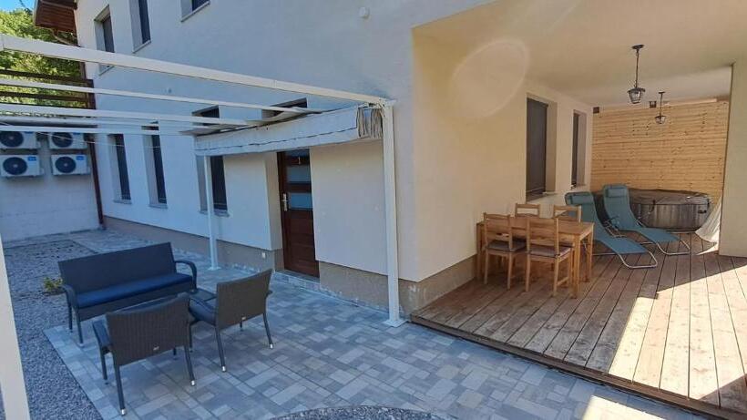 Студия Deluxe, B&b Green Serenity Plitvice Lakes