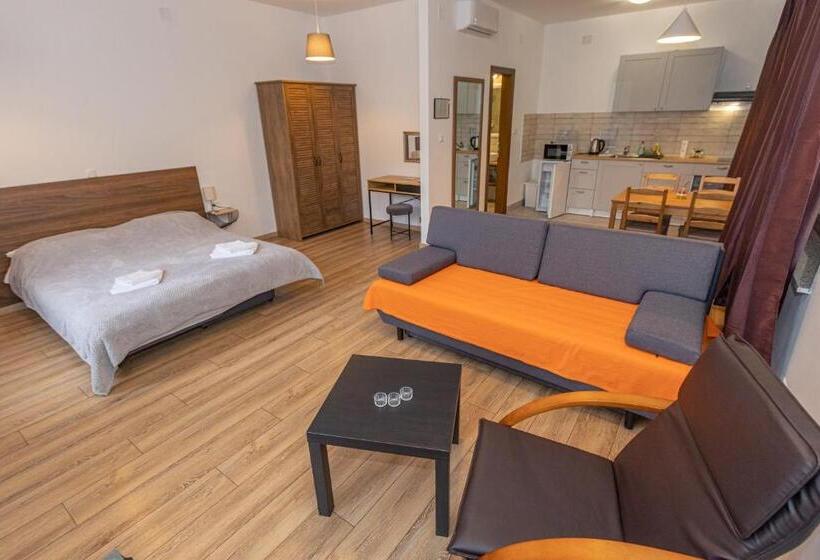 Студия Deluxe, B&b Green Serenity Plitvice Lakes