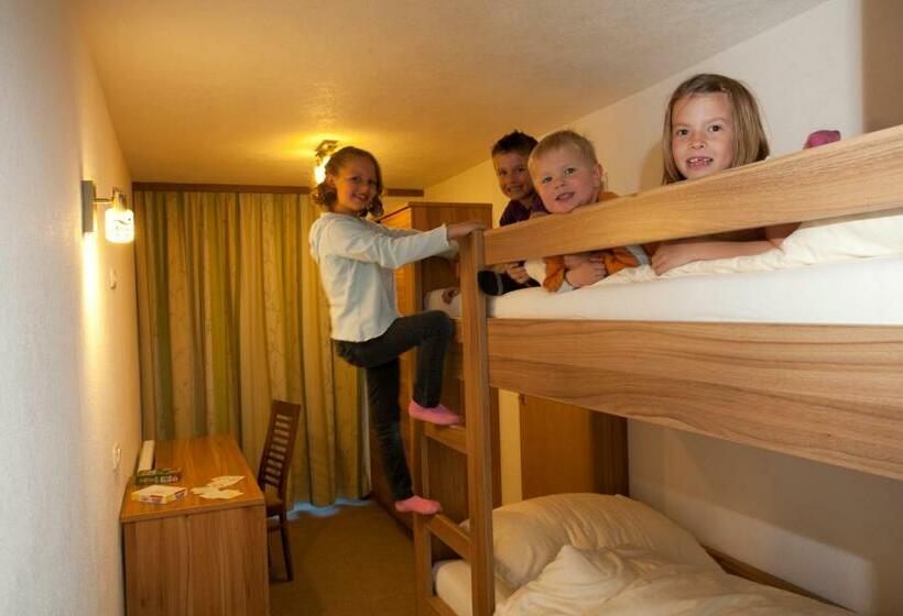 Апартаменты 2 Спальни, Alpenhof Wängle
