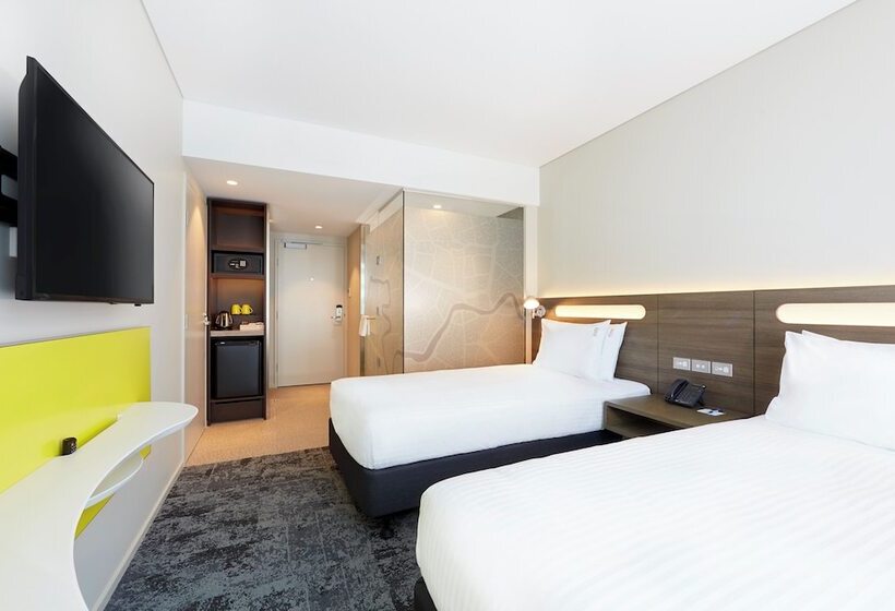Номер Стандартный с Видом, Holiday Inn Express Brisbane Central, An Ihg