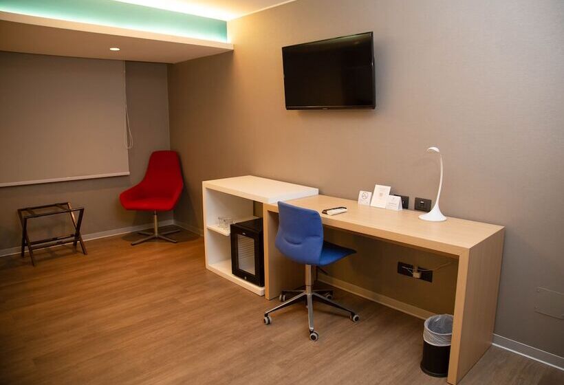 Номер Стандарт Трехместный, Palmetto Hotel Business San Borja