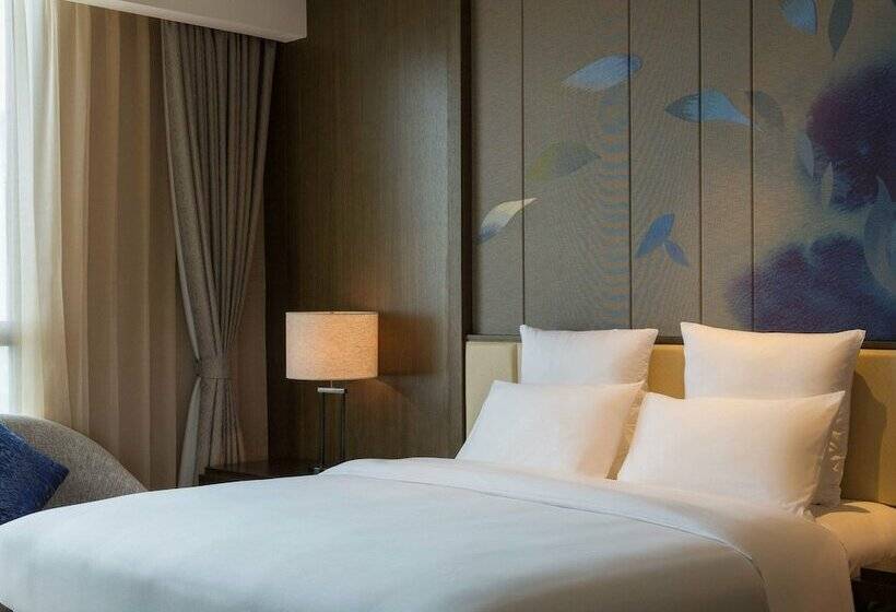 اتاق لوکس با چشم‌انداز دریاچه, Pullman Nanchang Sunac