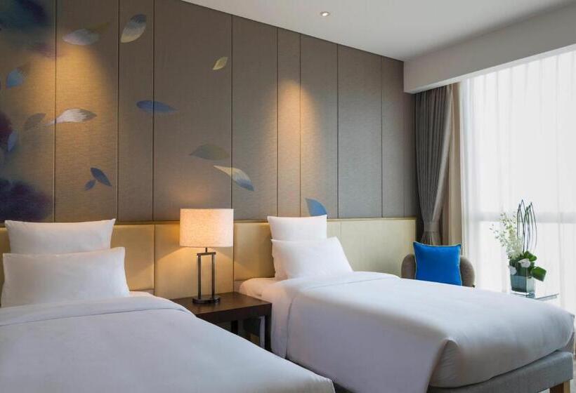 اتاق لوکس با چشم‌انداز دریاچه, Pullman Nanchang Sunac