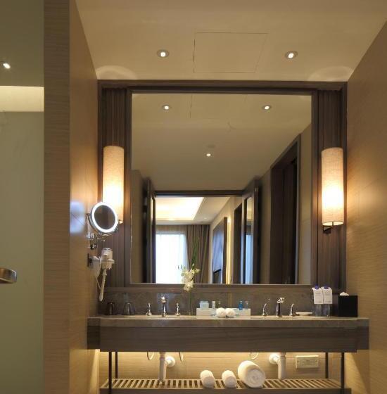 اتاق لوکس با چشم‌انداز دریاچه, Pullman Nanchang Sunac