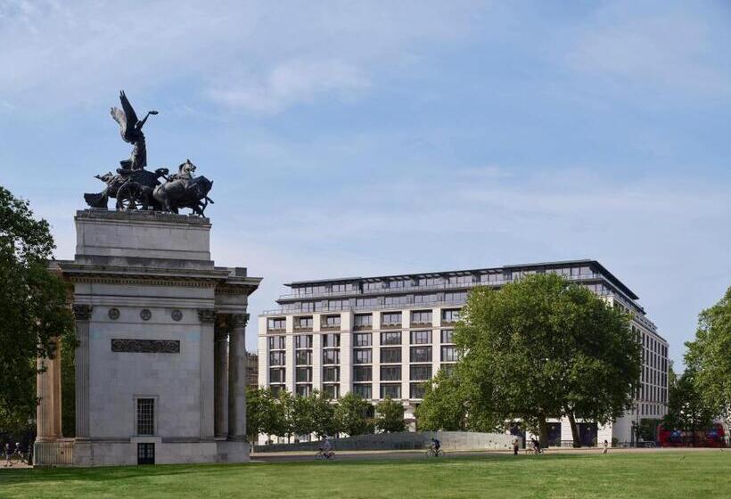 Люкс Повышенной Комфортности, The Peninsula London