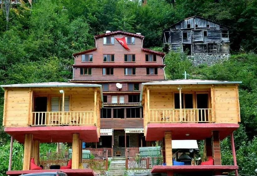 Трехместный Номер Стандарт с Видом, Gogalay Bungalov Hotel  Restoran
