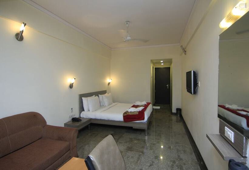 豪华房间, Kumar Resort By Turtle, Lonavala