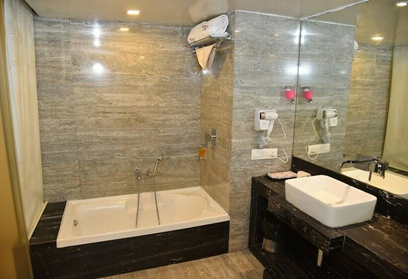 行政套房, Kumar Resort By Turtle, Lonavala