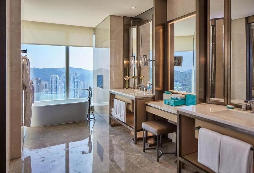 Люкс Повышенной Комфортности, Meixi Lake Hotel, A Luxury Collection Hotel, Changsha