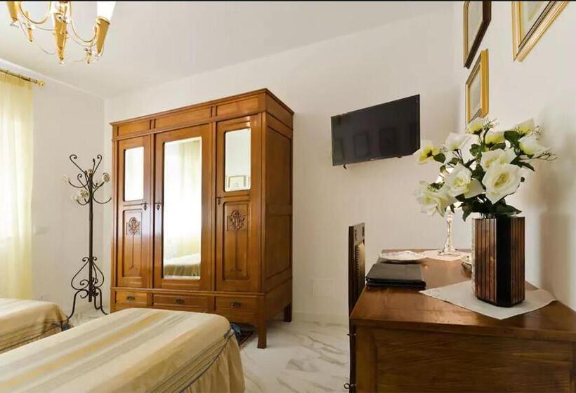 اتاق استاندارد, Bed And Breakfast Grace