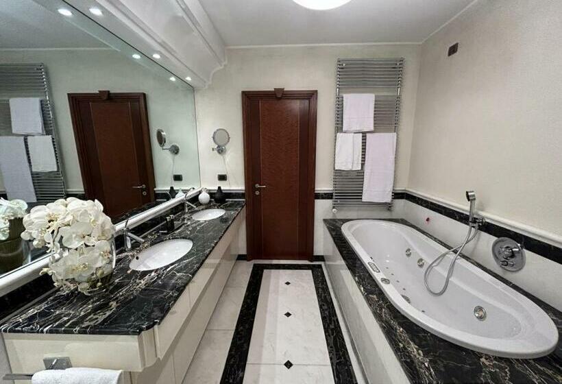 اتاق لوکس, Airport Bea Rooms