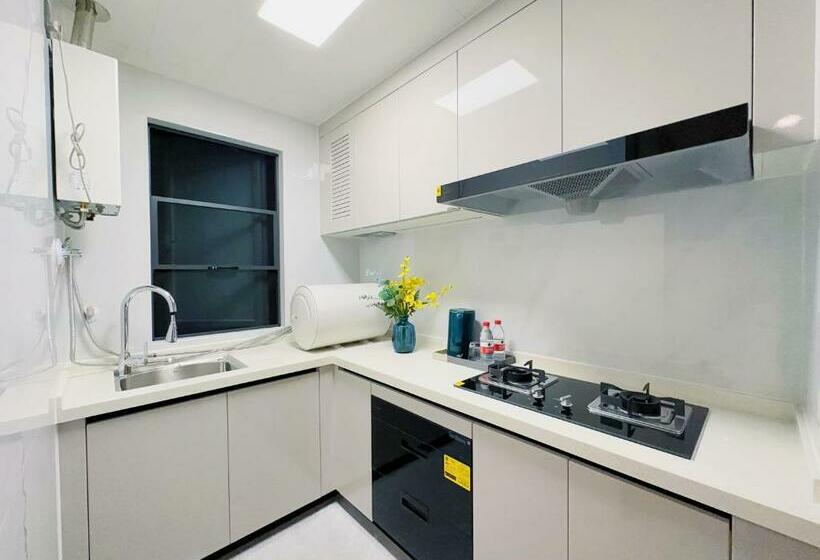 سوییت اجرایی, Canopy Executive Apartments   Liuxian Cave Headquarters