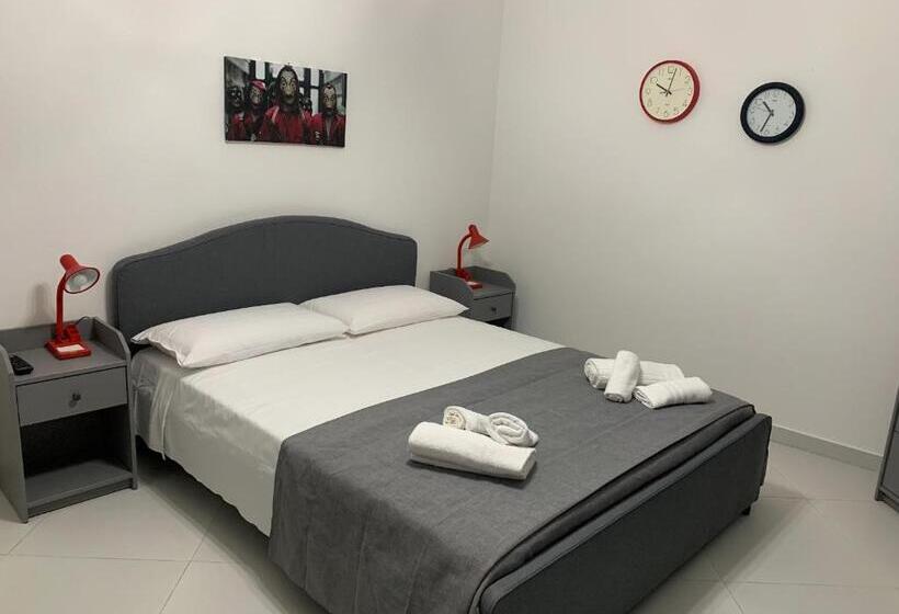 اتاق استاندارد چهار تخته, La Casa Di Carta