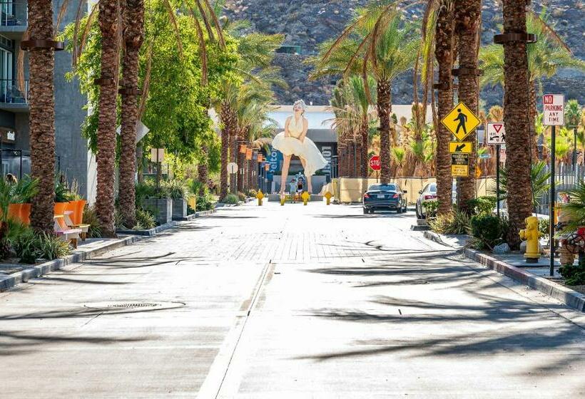 آپارتمان 1 خوابه همکف, Palm Springs Blue Desert Condo!