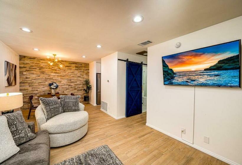 آپارتمان 1 خوابه همکف, Palm Springs Blue Desert Condo!