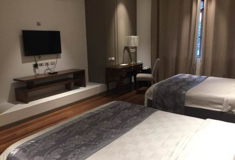 エクゼクティブスイート, Avenue Suites