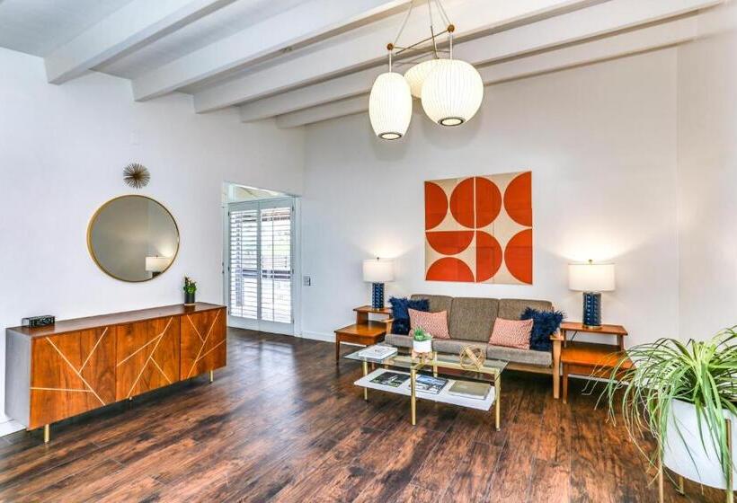 סטודיו דלוקס, Del Marcos Hotel, A Kirkwood Collection