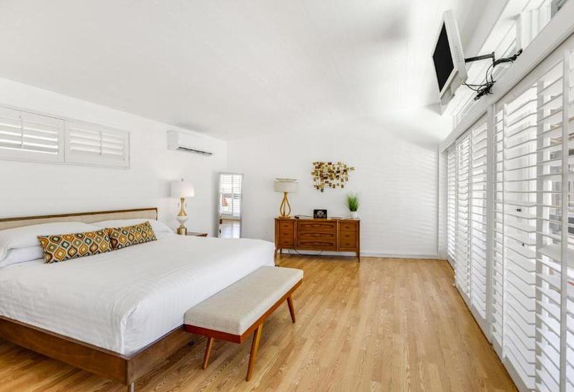 חדר סופריור עם מיטת קינג, Del Marcos Hotel, A Kirkwood Collection