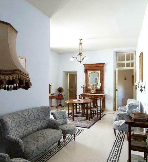 סוויטת ג'וניור עם טרסה, Residenza D Epoca Regina D Arborea