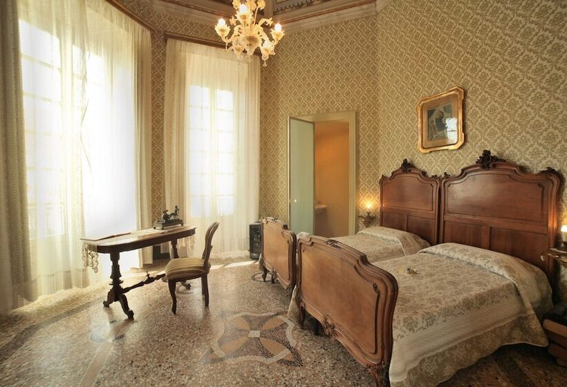 חדר סופריור נוף לעיר, Residenza D Epoca Regina D Arborea