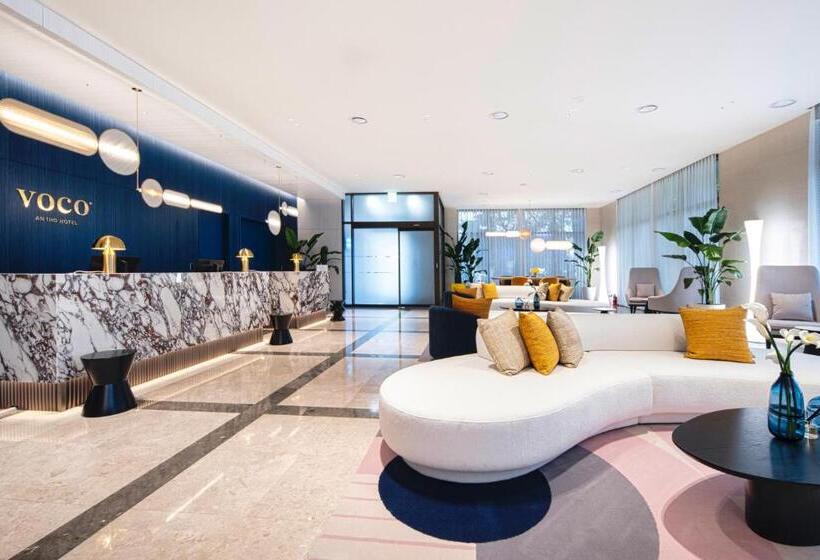 도시전망 디럭스룸 킹침대, Voco Seoul Myeongdong, An Ihg