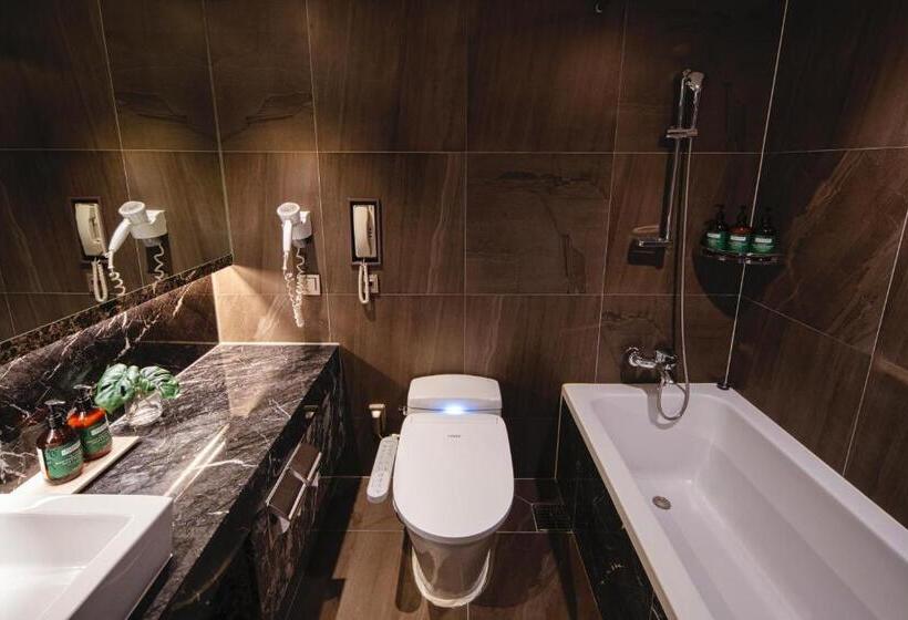 디럭스 전망 룸, Voco Seoul Myeongdong, An Ihg