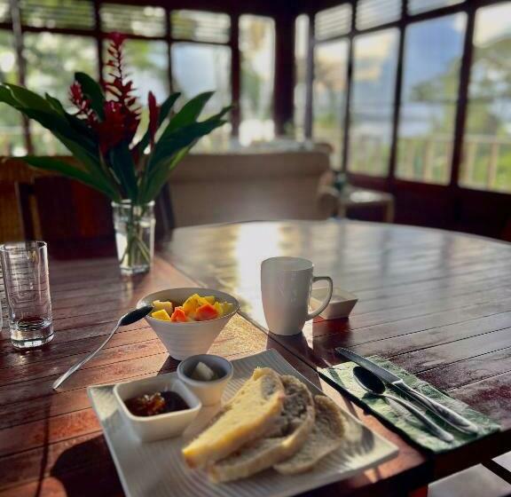 패밀리 룸, Akwaba Lodge