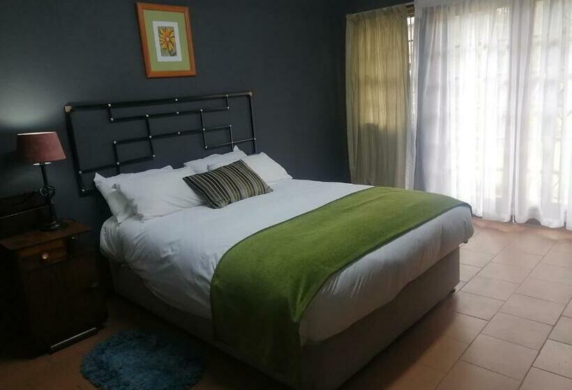 Номер Стандарт, Oteng Guest House