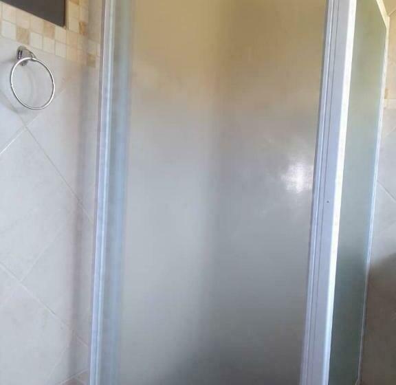 Номер Стандарт, Oteng Guest House