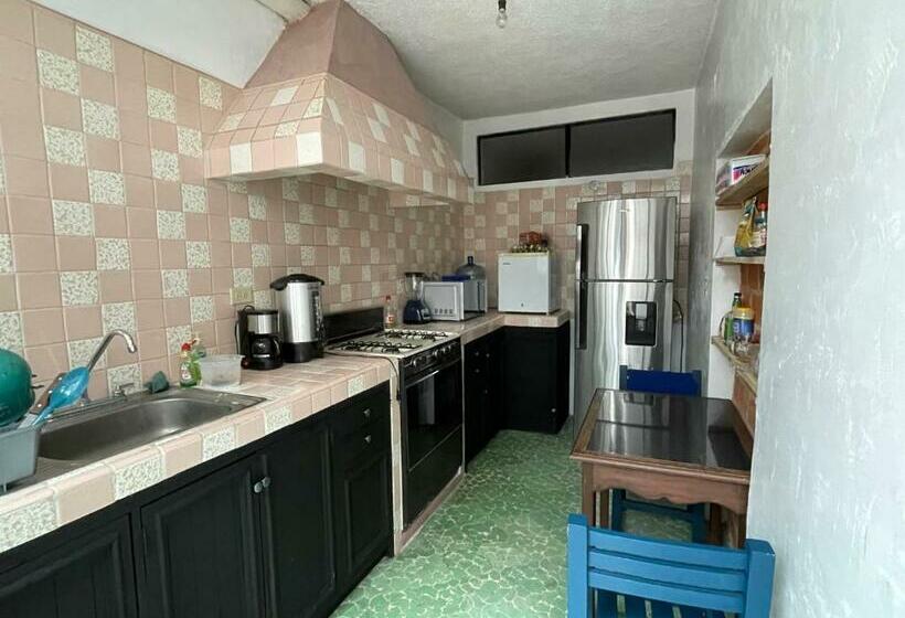 اتاق استاندارد, & Hostal Santuario