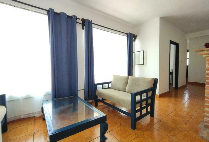 اتاق استاندارد سه نفره, & Hostal Santuario