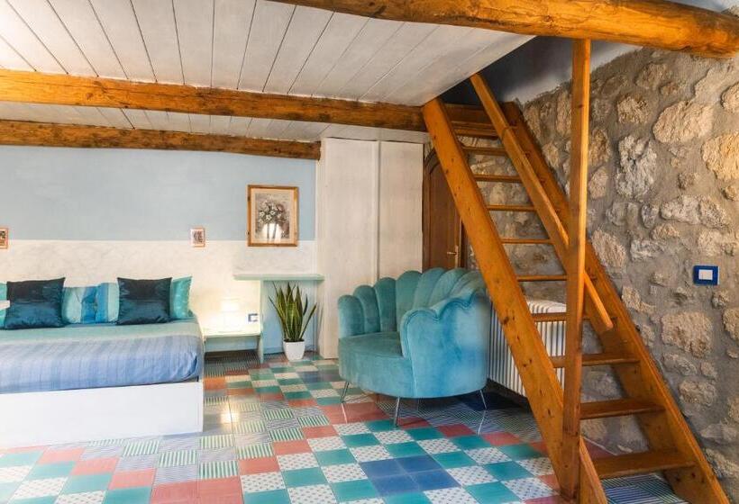 Family Suite, Collina Blu
