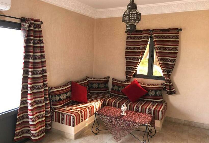 بانگلوی استاندارد, Dar Tiziri Amizmiz
