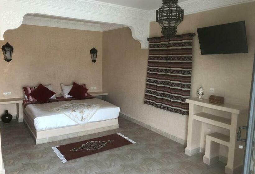 بانگلوی استاندارد, Dar Tiziri Amizmiz