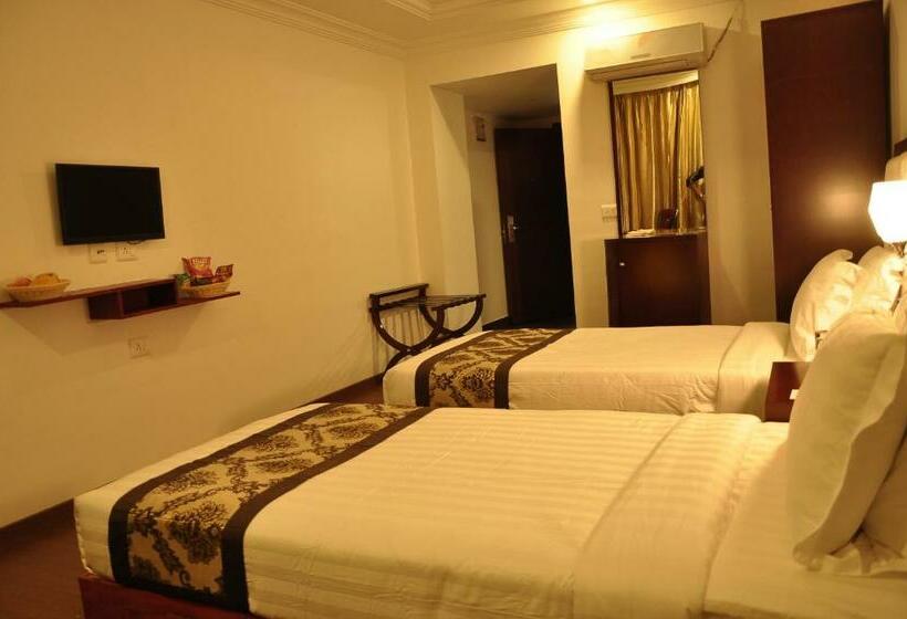 豪华房间, Grand Clarks Inn