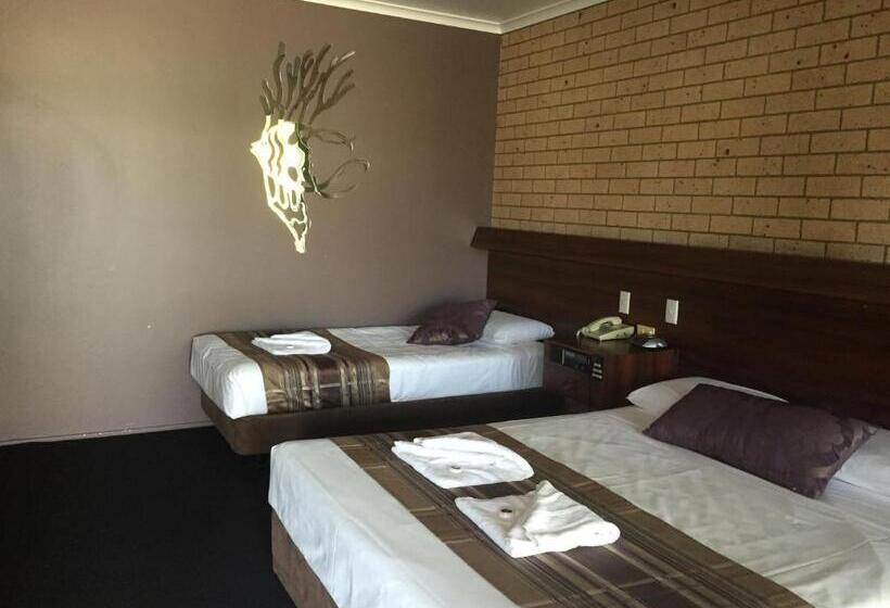 Номер Стандарт, Sarina Motor Inn