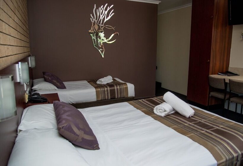 Номер Стандарт, Sarina Motor Inn